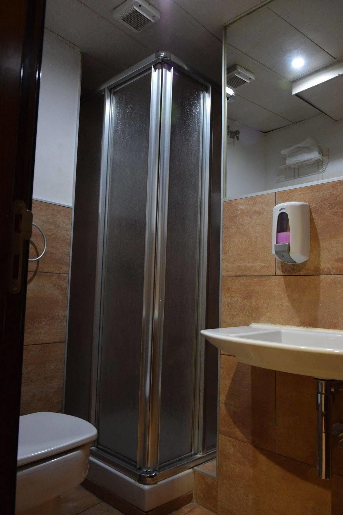Hotel Complutense Alcala de Henares Ngoại thất bức ảnh